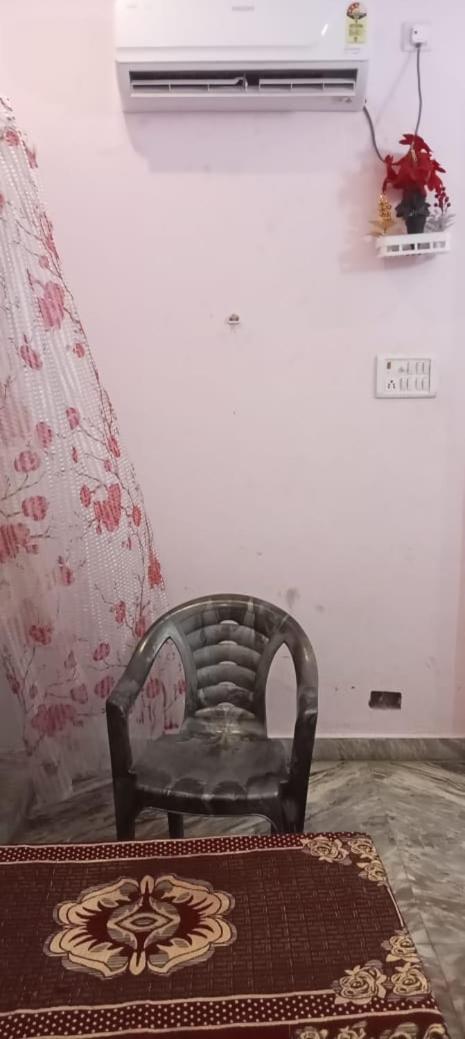 Hotel Vaibhav Sadan Dharmsala Ayodhya Exterior foto